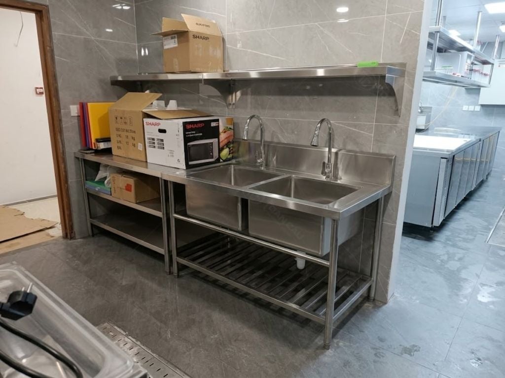 Chậu rửa đôi có giá nan