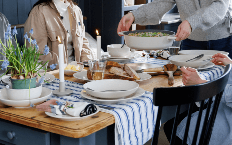 Đồ dùng bàn ăn Mikasa Cranborne nhiều món, chất liệu gốm đá