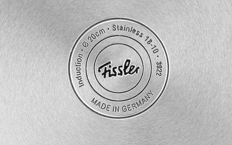 Đáy của bộ nồi Fissler Pure Collection 5 món vung kính kèm chảo