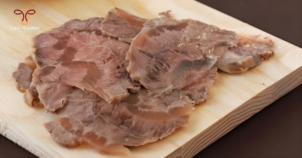 Cách nấu nạm bò luộc