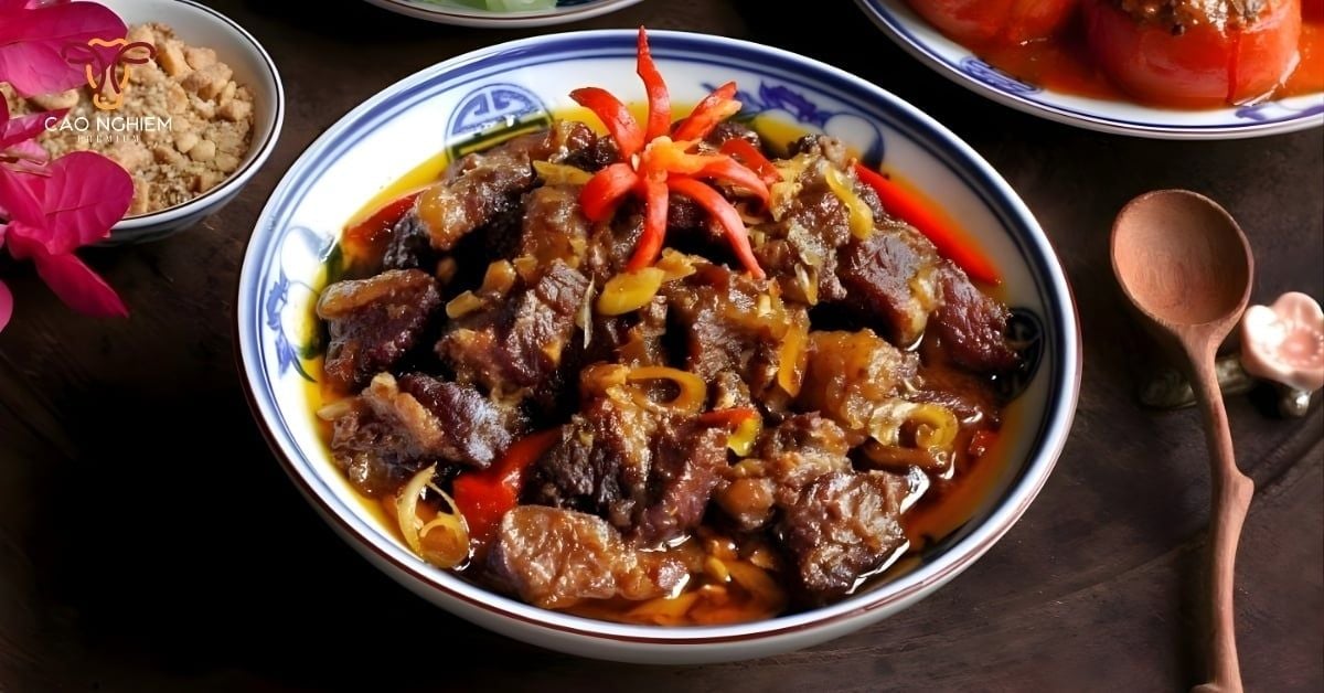Cách nấu nạm bò kho sả ớt