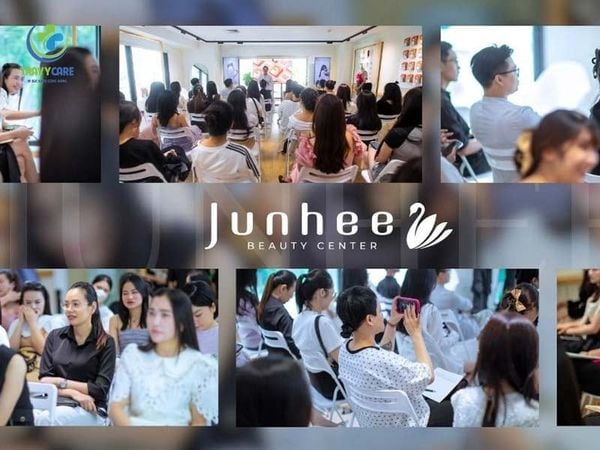 Sự kiện chia sẻ chuyên môn tại địa chỉ phun mày shading Junhee Beauty Center.