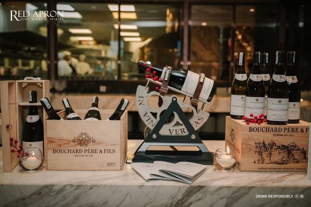 Hầm rượu cổ tại Château de Beaune – trụ sở Bouchard Pere & Fils Burgundy