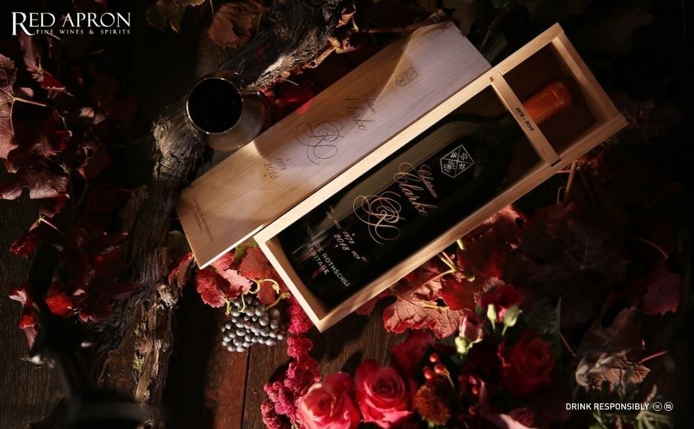Hộp quà rượu Chateau Clarke phù hợp biếu tặng doanh nghiệp và đối tác