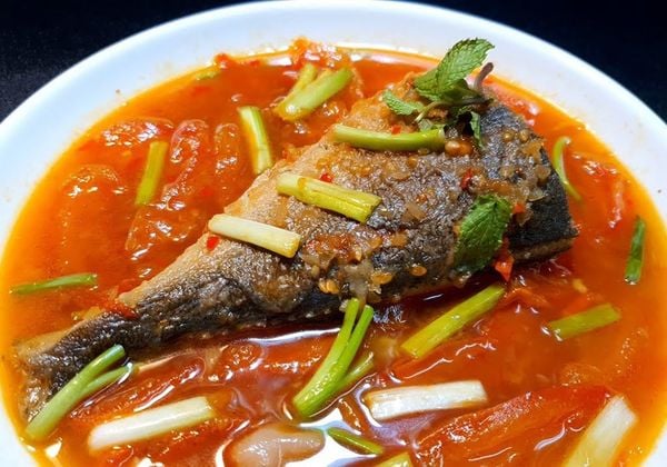Cách làm cá cam kho cà chua ngon đậm đà dễ thực hiện