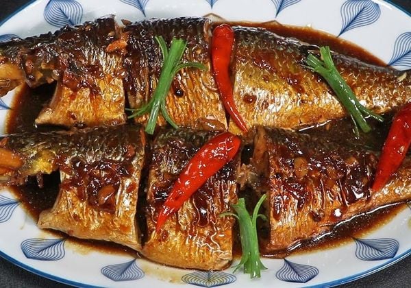 Hướng dẫn nấu lẩu cá kèo ngon đậm đà cho bữa sum họp gia đình