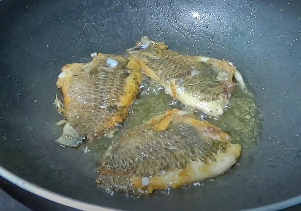 Lọc và hấp (hoặc chiên) cá