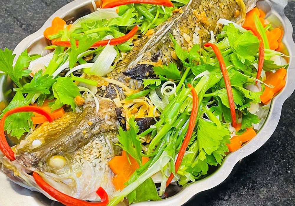 Cá chẽm chưng tương