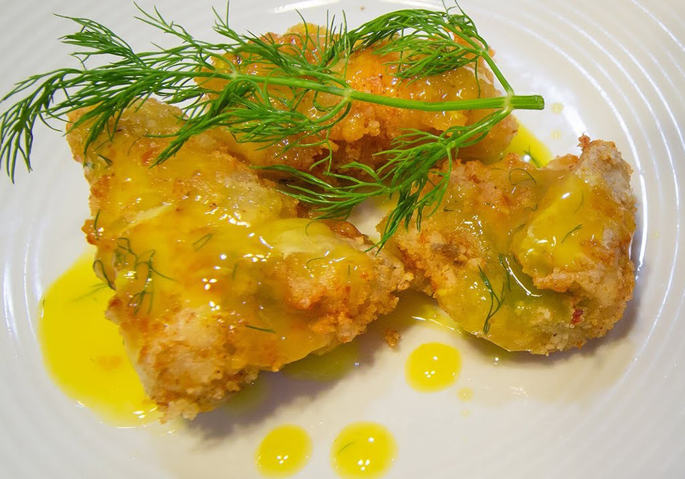 Cá chẽm sốt cam