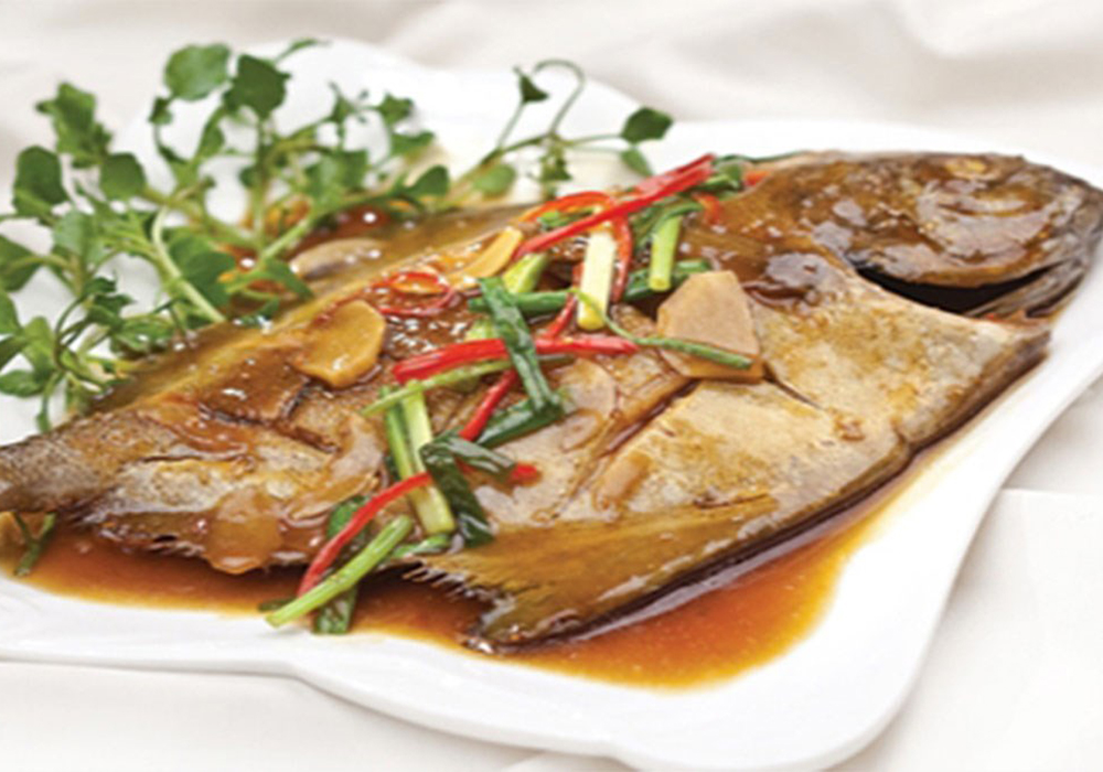 Cá chim kho riềng