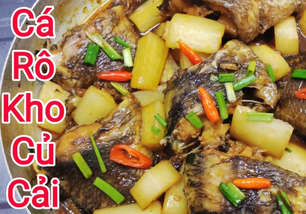 Cá rô kho củ cải trắng