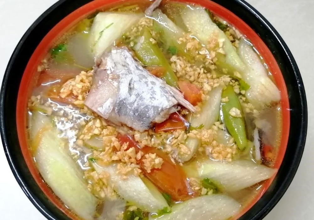 Canh chua đầu cá thu