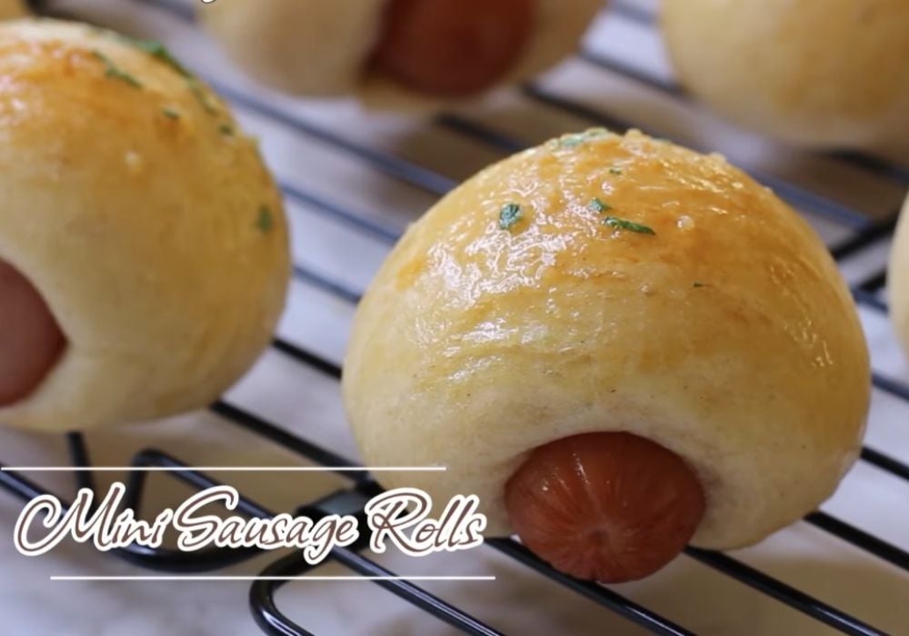 Bánh mì cuộn xúc xích mini