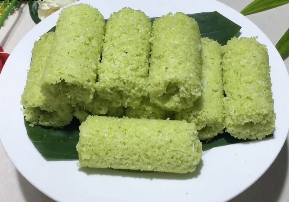 Bánh ống lá dứa