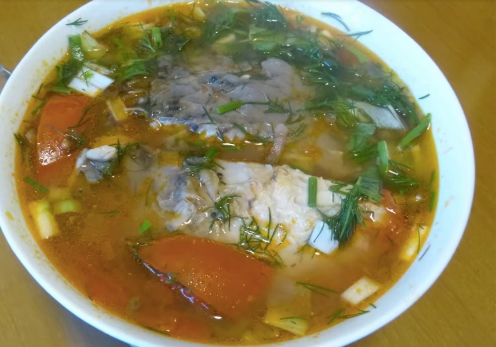 Món canh chua cá miền Bắc