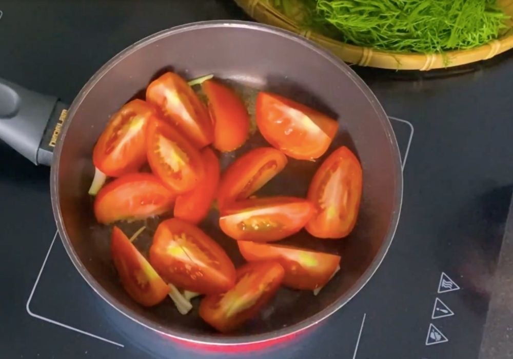Xào cà chua