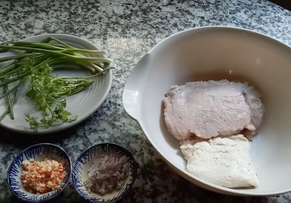 Nguyên liệu làm chả cá chiên nước mắm