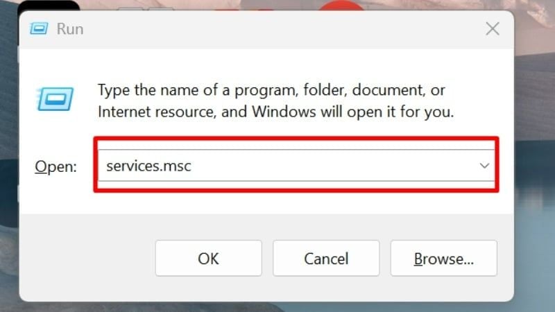 Nhấn Windows + R, gõ services.msc