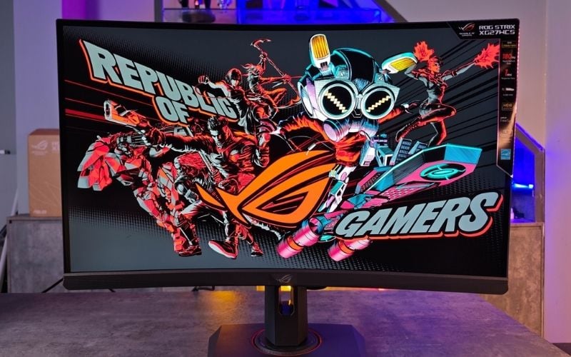 Màn hình cong 27 inch độ phân giải 2K phù hợp cho game thủ chuyên nghiệp