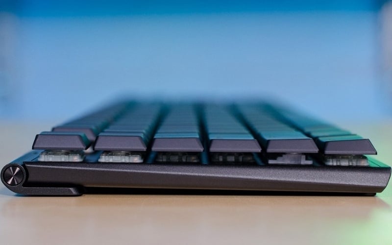 Không phải mọi bàn phím low profile luôn là bàn phím cơ