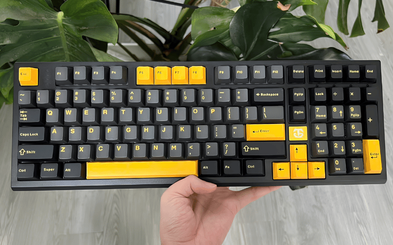 Nhập liệu số nhiều thì ưu tiên fullsize hoặc 96% để có numpad