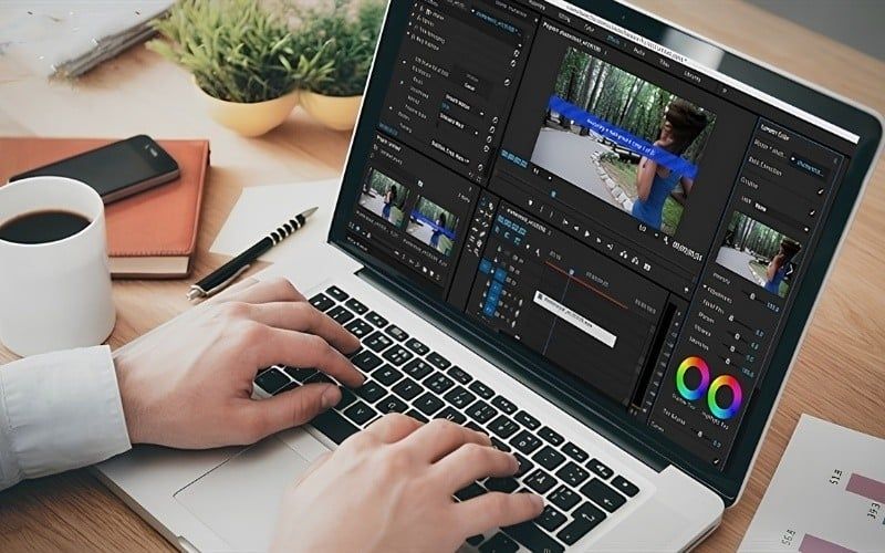 Bạn có thể hẹn giờ tắt máy laptop sau khi render video trong thời gian dài