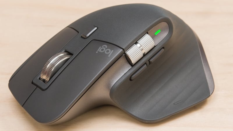 MX Master 3S có kích thước lớn hơn
