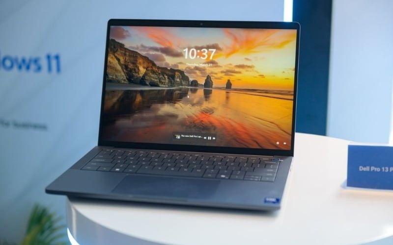 Bàn phím cần gõ dễ chịu nếu thường xuyên làm báo cáo hoặc code