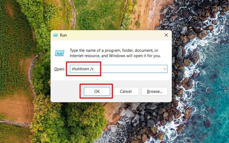 Nhập lệnh shutdown /s, nhấn Enter hoặc chọn OK