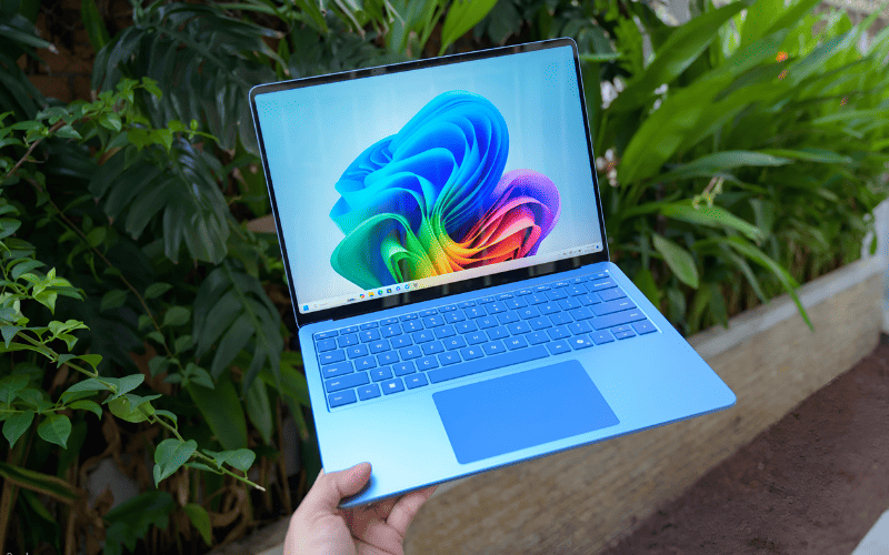 Laptop Windows phù hợp khi học AI/game dev, cần GPU rời và nâng cấp linh hoạt