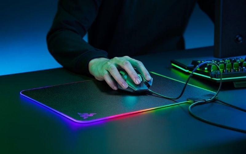 Lót chuột có LED Razer