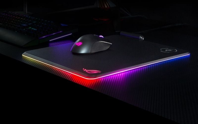 Lót chuột có LED Asus