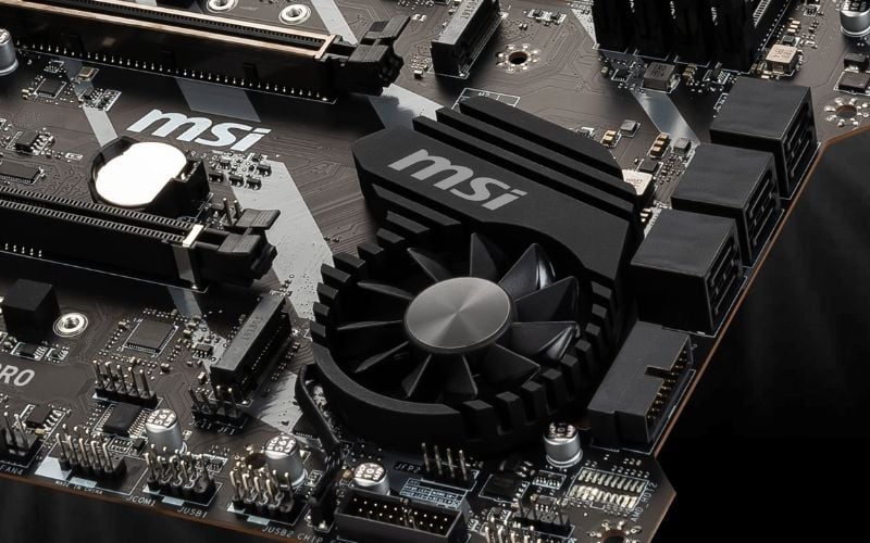Mainboard X570 sở hữu khả năng tản nhiệt tốt