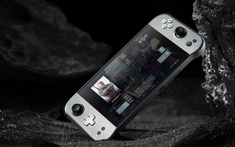 Máy chơi game cầm tay Ayaneo