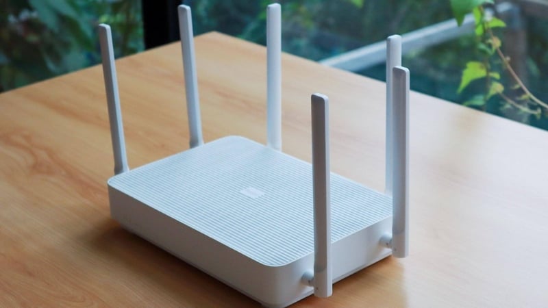Ưu điểm lớn nhất của router xuyên tường là khả năng mở rộng vùng phủ sóng Wi-Fi đáng kể
