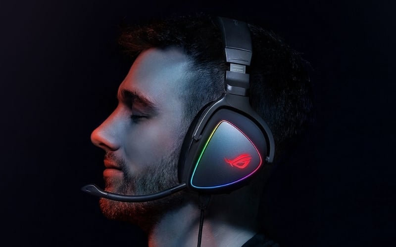 Tai nghe Asus có thiết kế đậm chất game thủ