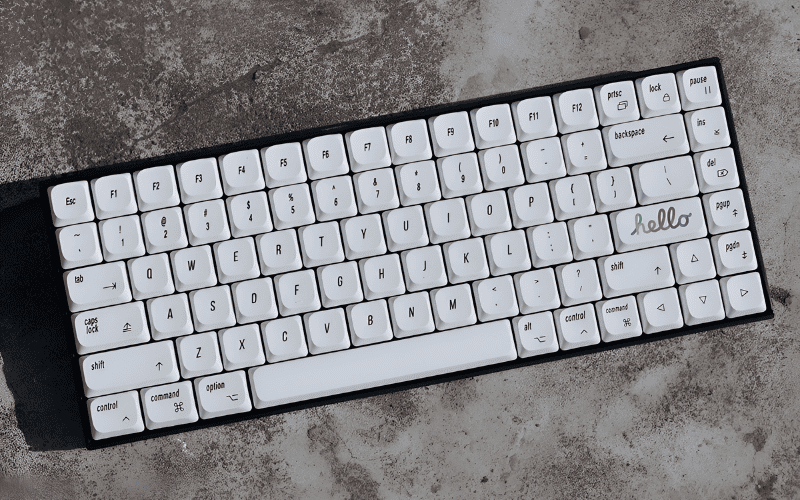 Bàn phím low-profile cho cảm giác bấm nông hơn
