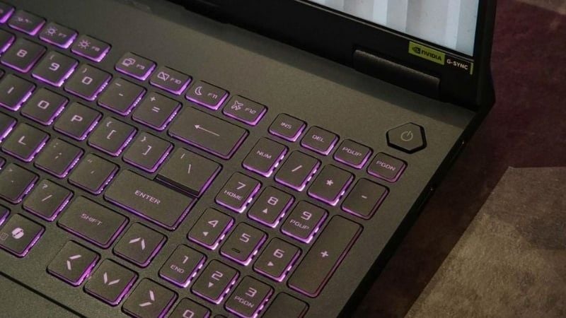 Mua laptop có bàn phím số phù hợp với nhu cầu dùng