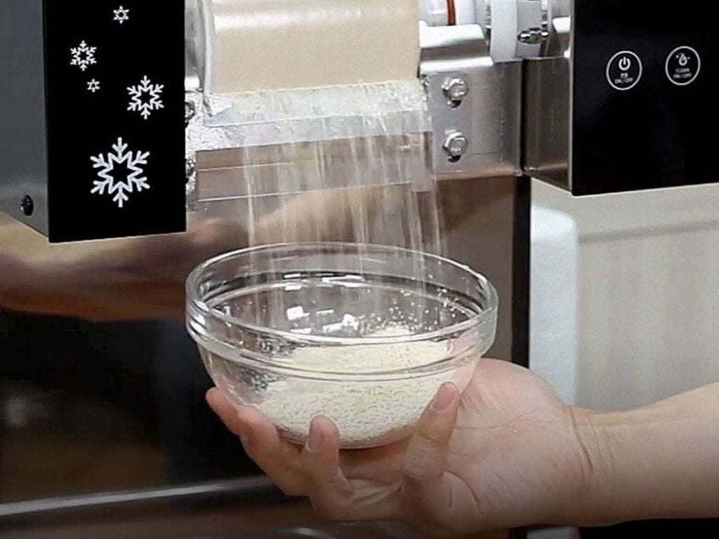 máy làm kem tuyết bingsu