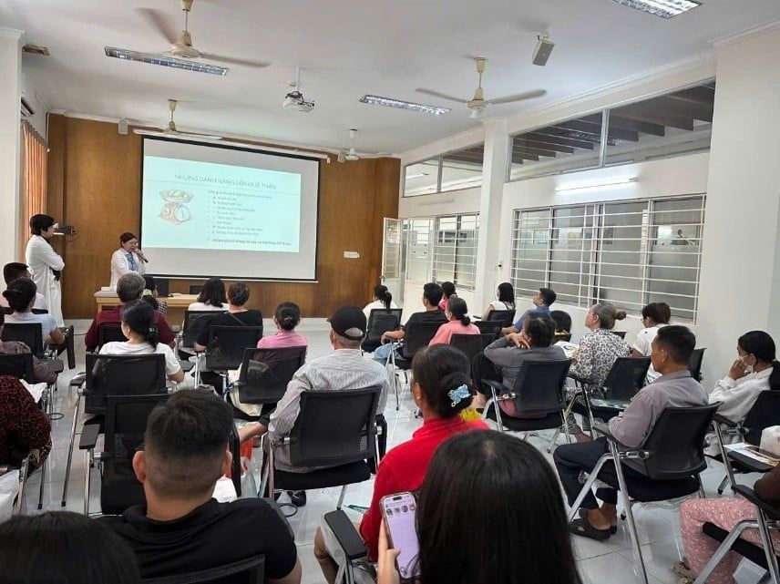 BỆNH THẬN MẠN CHĂM SÓC THẾ NÀO LÀ ĐÚNG CÁCH ?