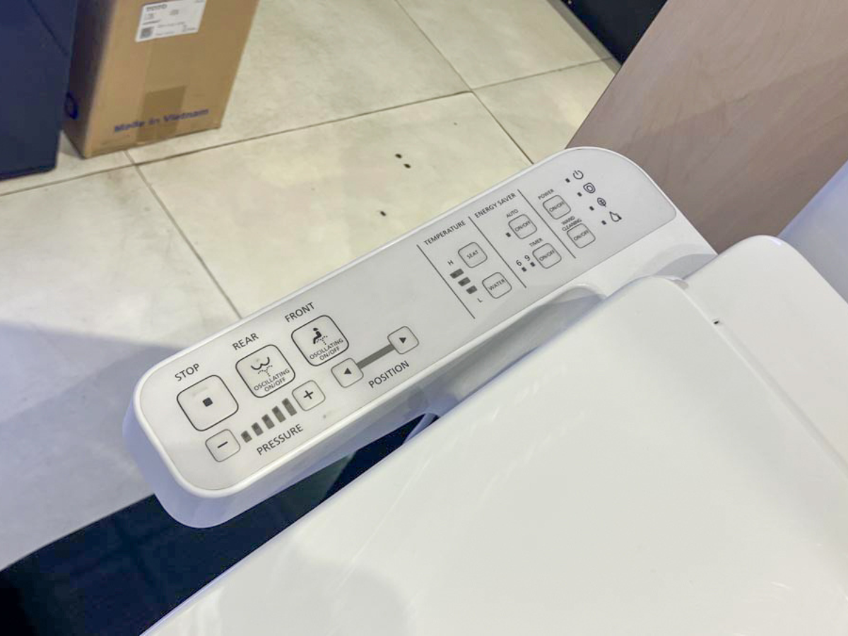 Công nghệ nắp rửa điện tử WASHLET hiện đại