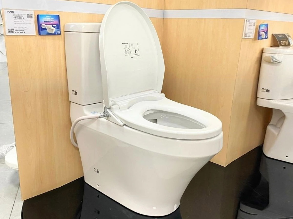 Bồn cầu nắp rửa cơ TOTO CS948DE2 thiết kế hiện đại
