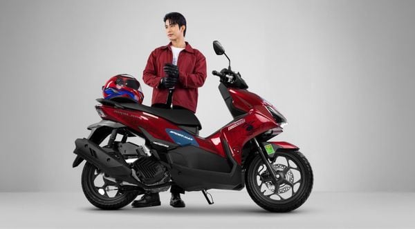 Honda Air Blade 2026 marvel spiderman hiện đại tại HEAD Hoàng Việt