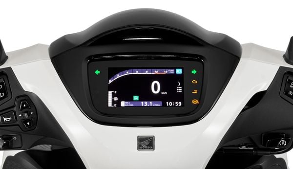 honda sh mode 2027 chính thức ra mắt với màn hình TFT mới