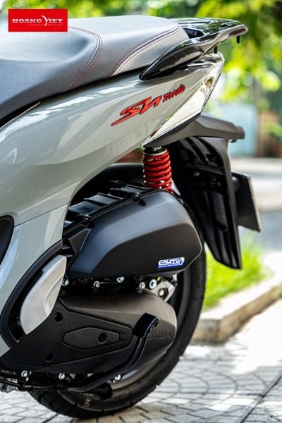 Honda SH Mode tại HEAD Hoàng Việt với động cơ 125cc mạnh mẽ, êm ái