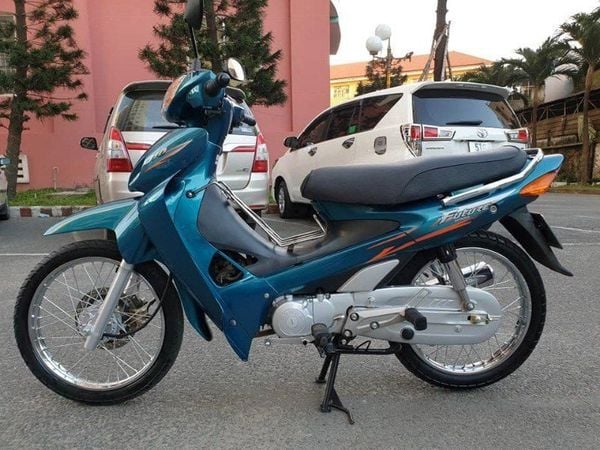 Các đời xe Honda Future - Honda Future đời đầu - Future 1999