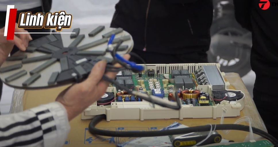 Bếp từ Chefs linh kiện EGO