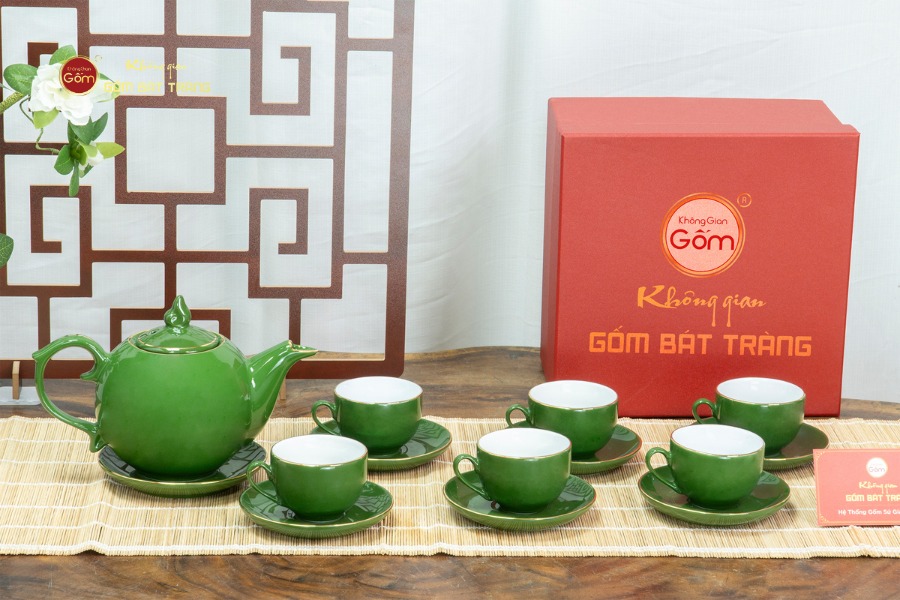 Bộ Trà Men Lục Ngọn Lửa Kẻ Vàng