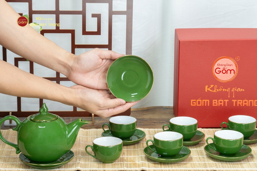 Bộ Trà Men Lục Ngọn Lửa Kẻ Vàng