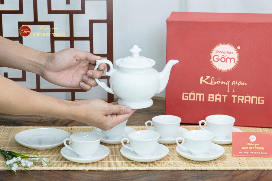 Bộ Trà Men Trắng Đài Các